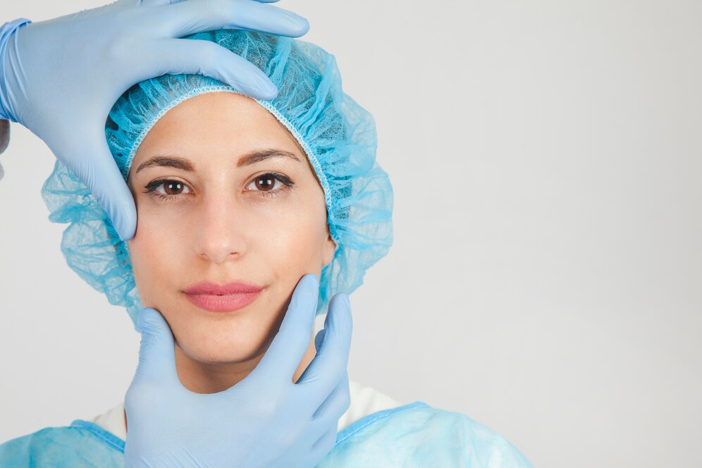 CHIRURGIE ESTHÉTIQUE ET PLASTIQUE
